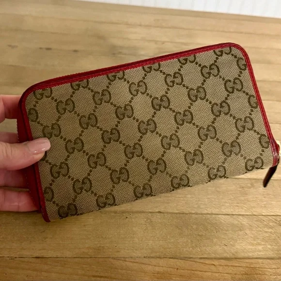 Gucci GG Canvas & Leather Monogram Long Zip Around Wallet Red Trim - Picture 2 of 15
